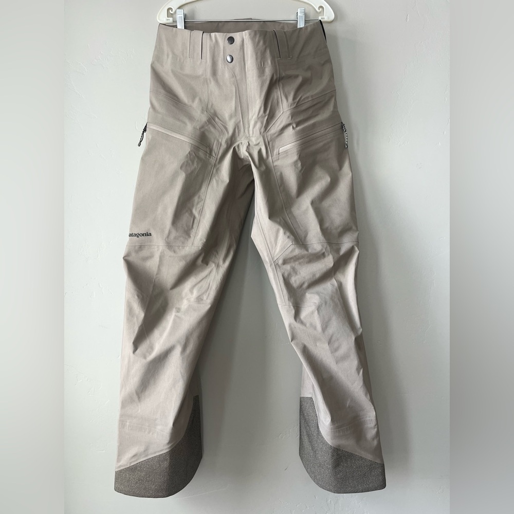Patagonia Ski/Snowboard Pants - Untracked Pants - Men's size M - new with tags